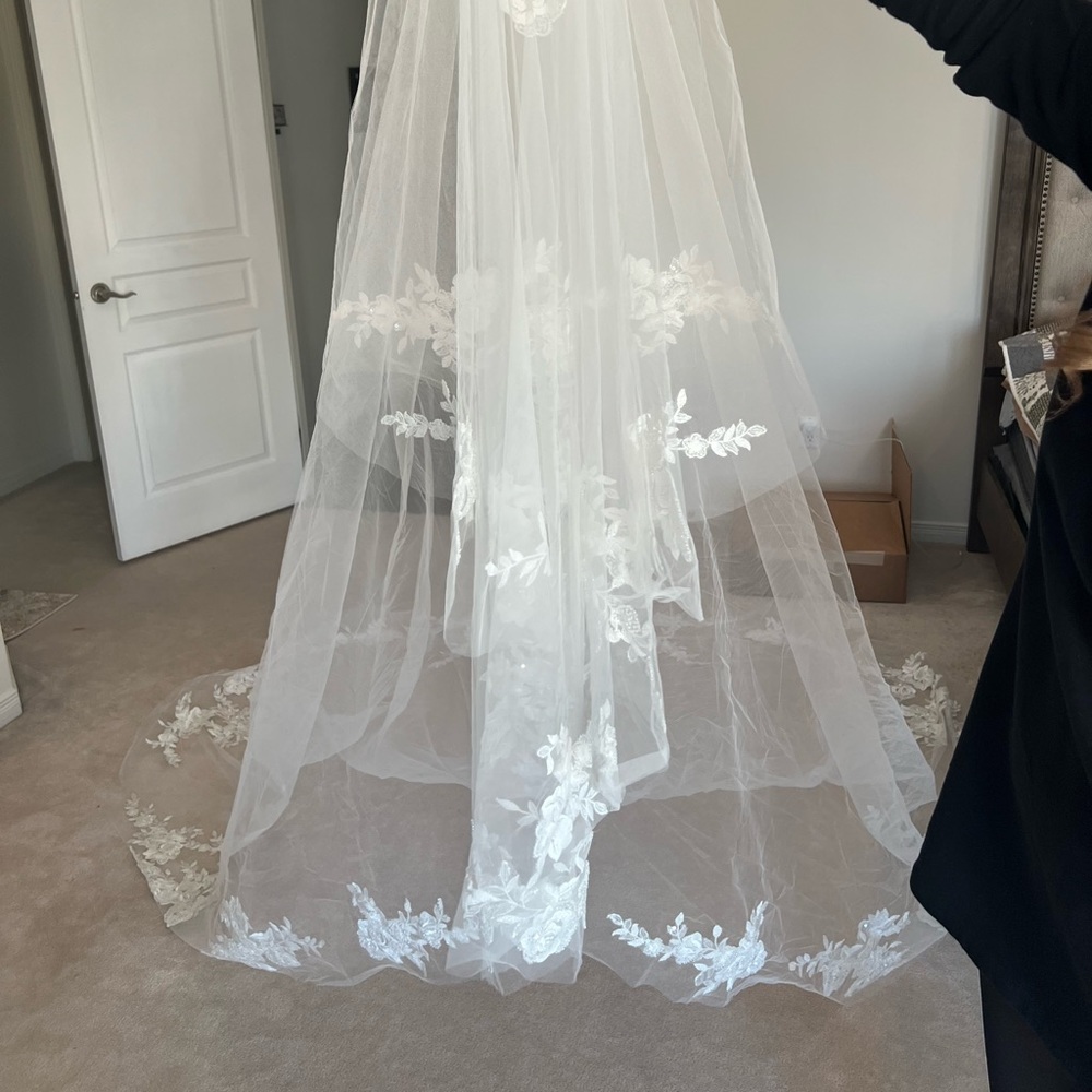WEDDING VIEL - Picture 6 of 15